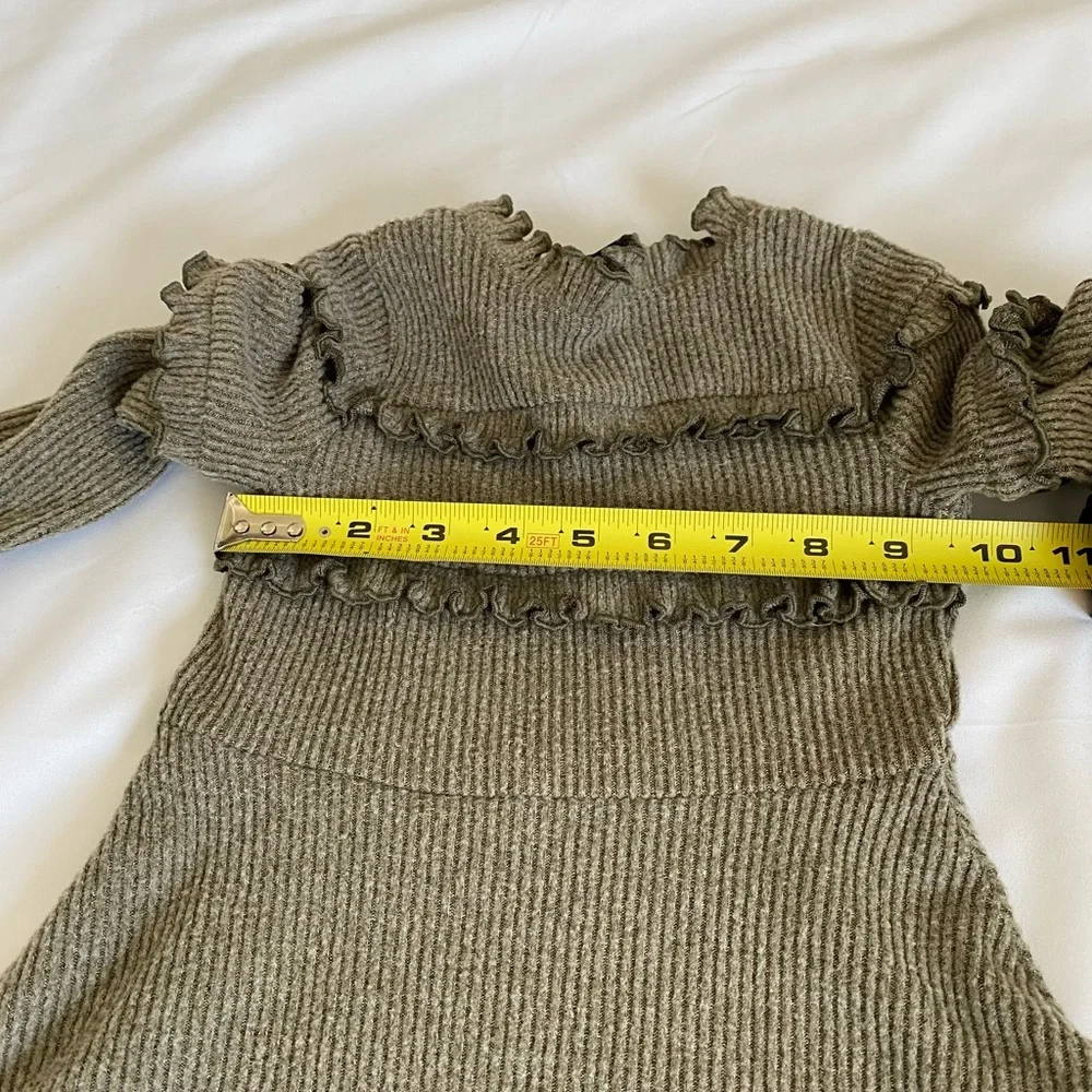 Art Class Toddlers Ruffled Dress, size 2T. Brand New without tags. Adorable. - Picture 8 of 10